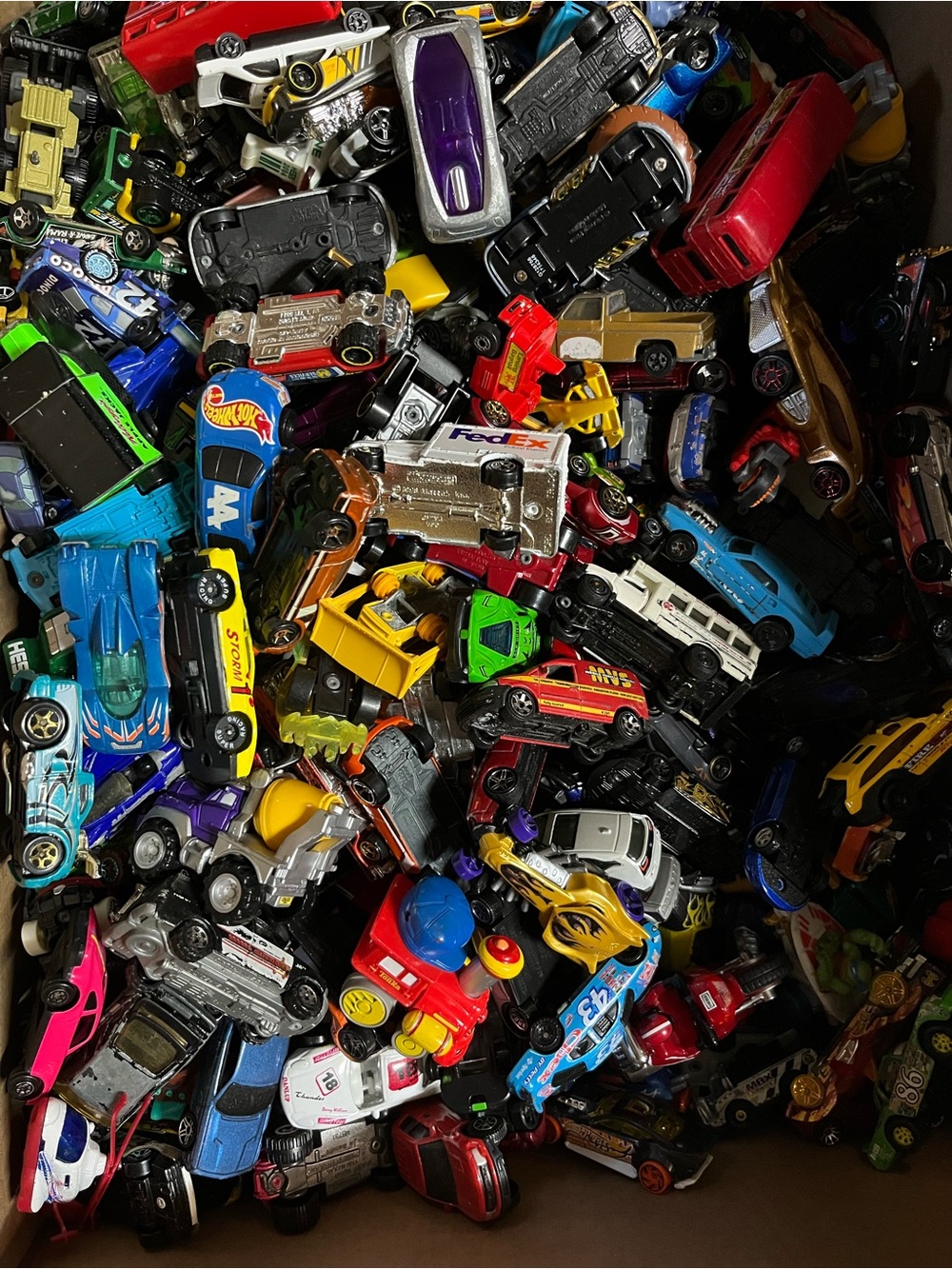 GIFT! Hot Wheels Matchbox Huge Bulk Lot 50+ Toy Diecast Cars & Vehicles 🚗🔥